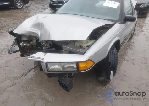 1993 Buick Regal Gran Sport z USA, uszkodzony, nr VIN 2G4WF14L0P1465309